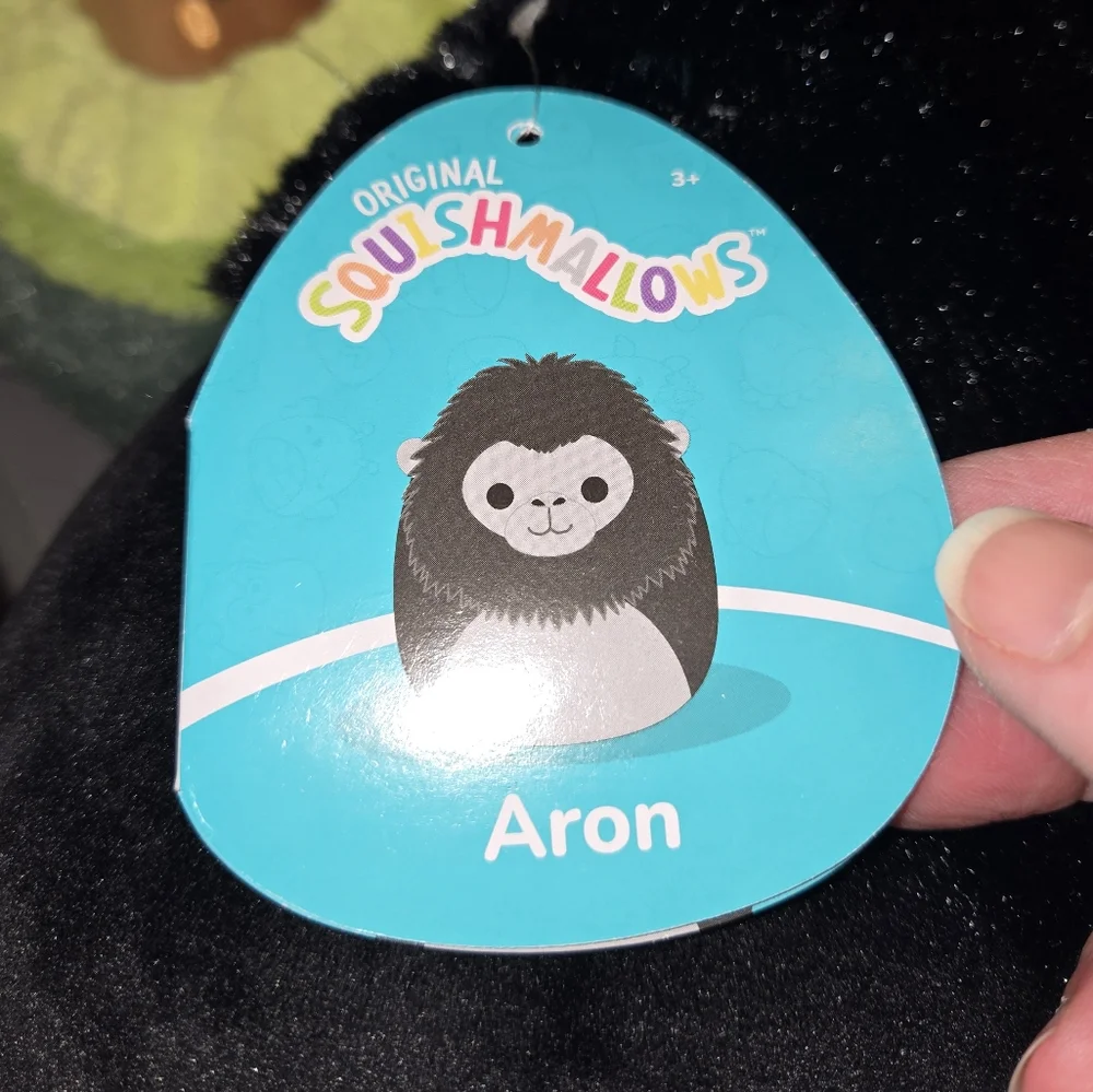 Squishmallows Aron the Gorilla 8